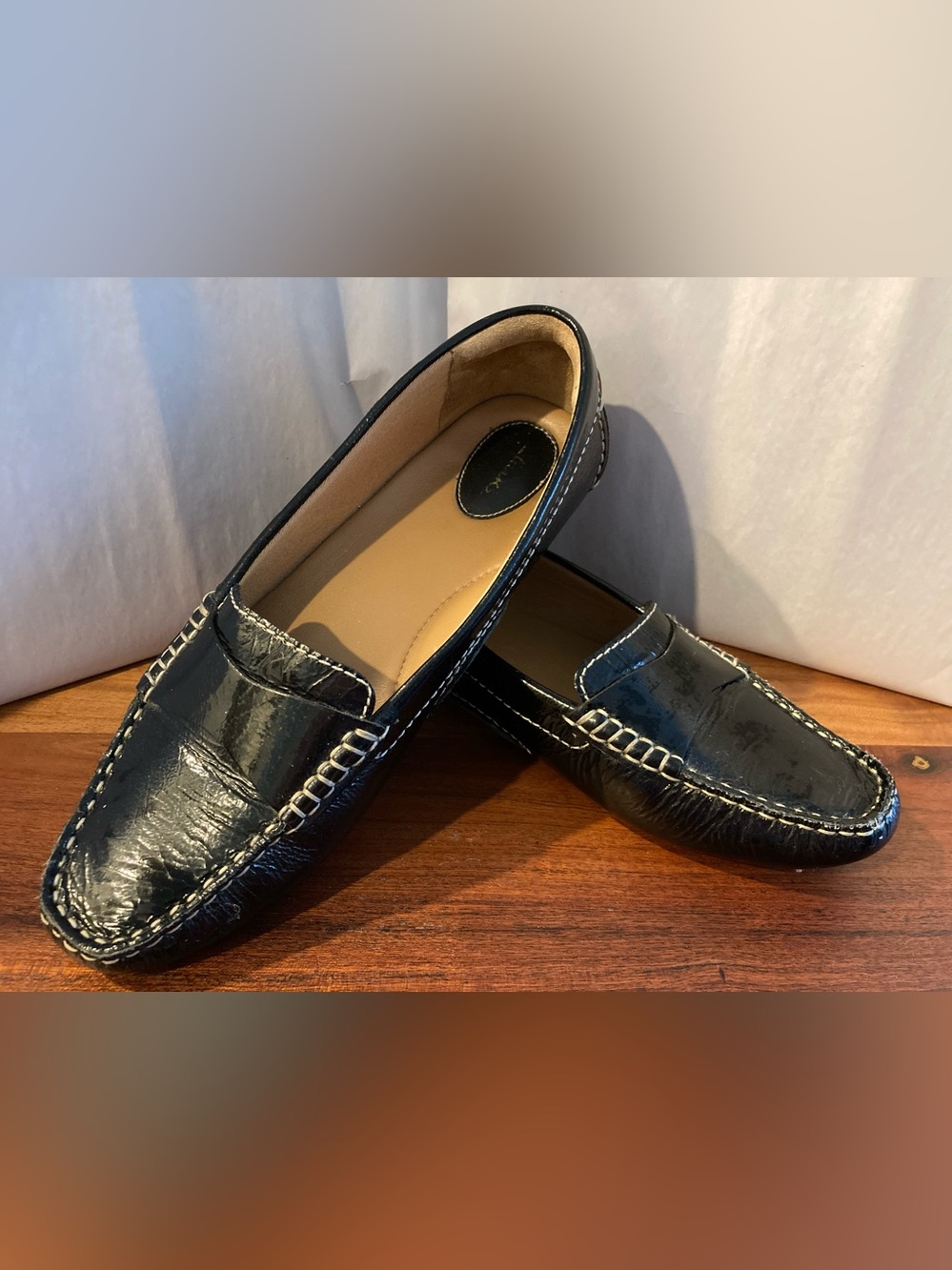 Clarks Artisan Women's Size 10M Black SlipOn Flats / Penny Loafer Shoes Preowned